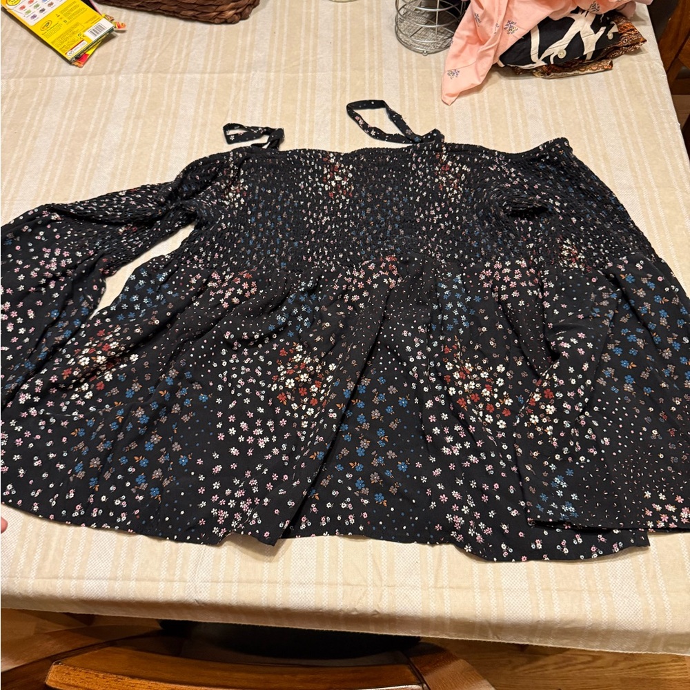 NWOT Torrid Black Floral Women's Blouse